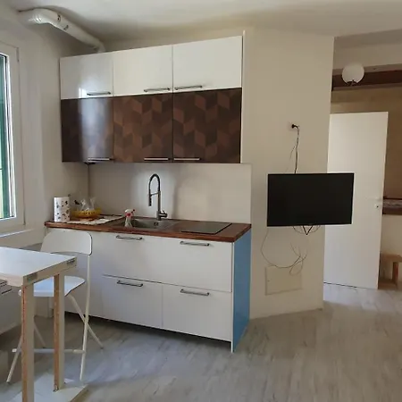Lejlighed Casa Zona Garibaldi-isola Milano